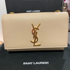 Grain De Poudre Small Monogram Kate Satchel Cream